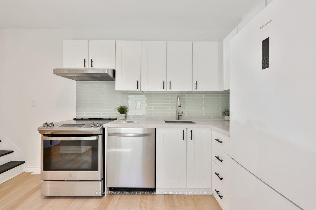 88 Chestnut Avenue • Hamilton, ON photo 11