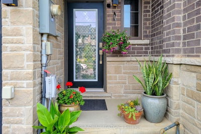 4002 Crown Street • Lincoln, ON photo 4
