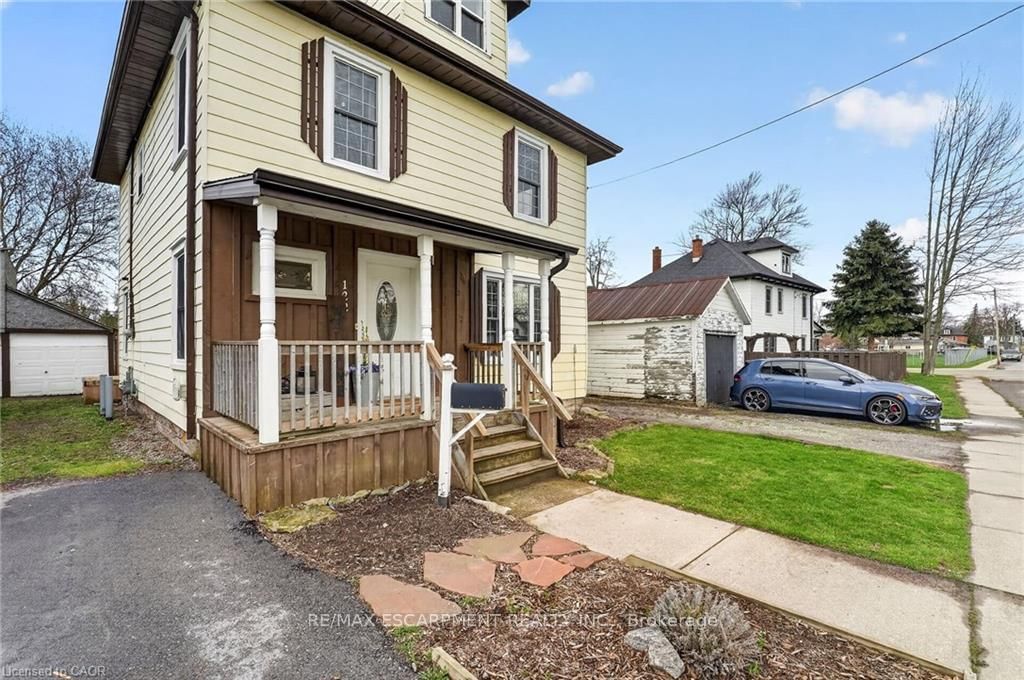 122 South Cayuga Street W • Haldimand, ON photo 5