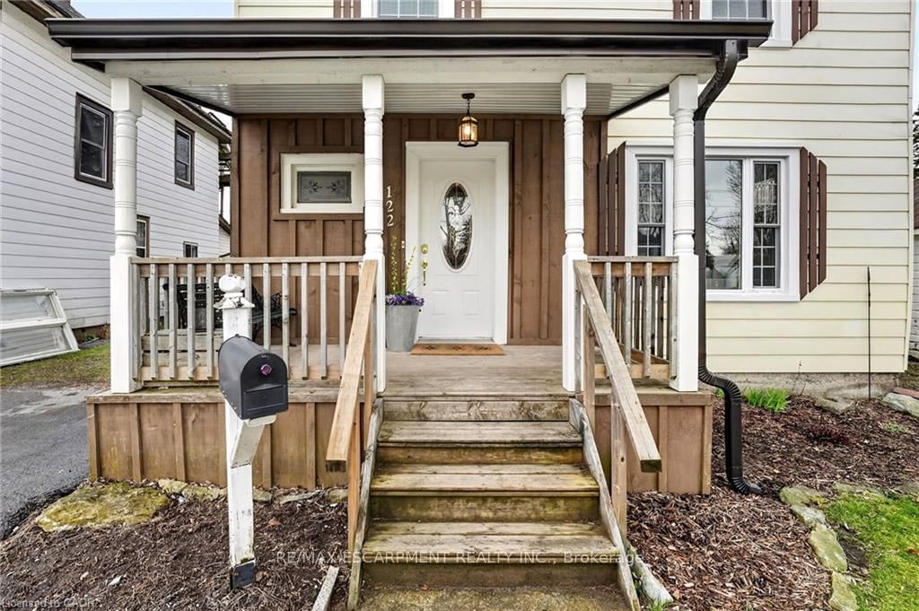 122 South Cayuga Street W • Haldimand, ON photo 6