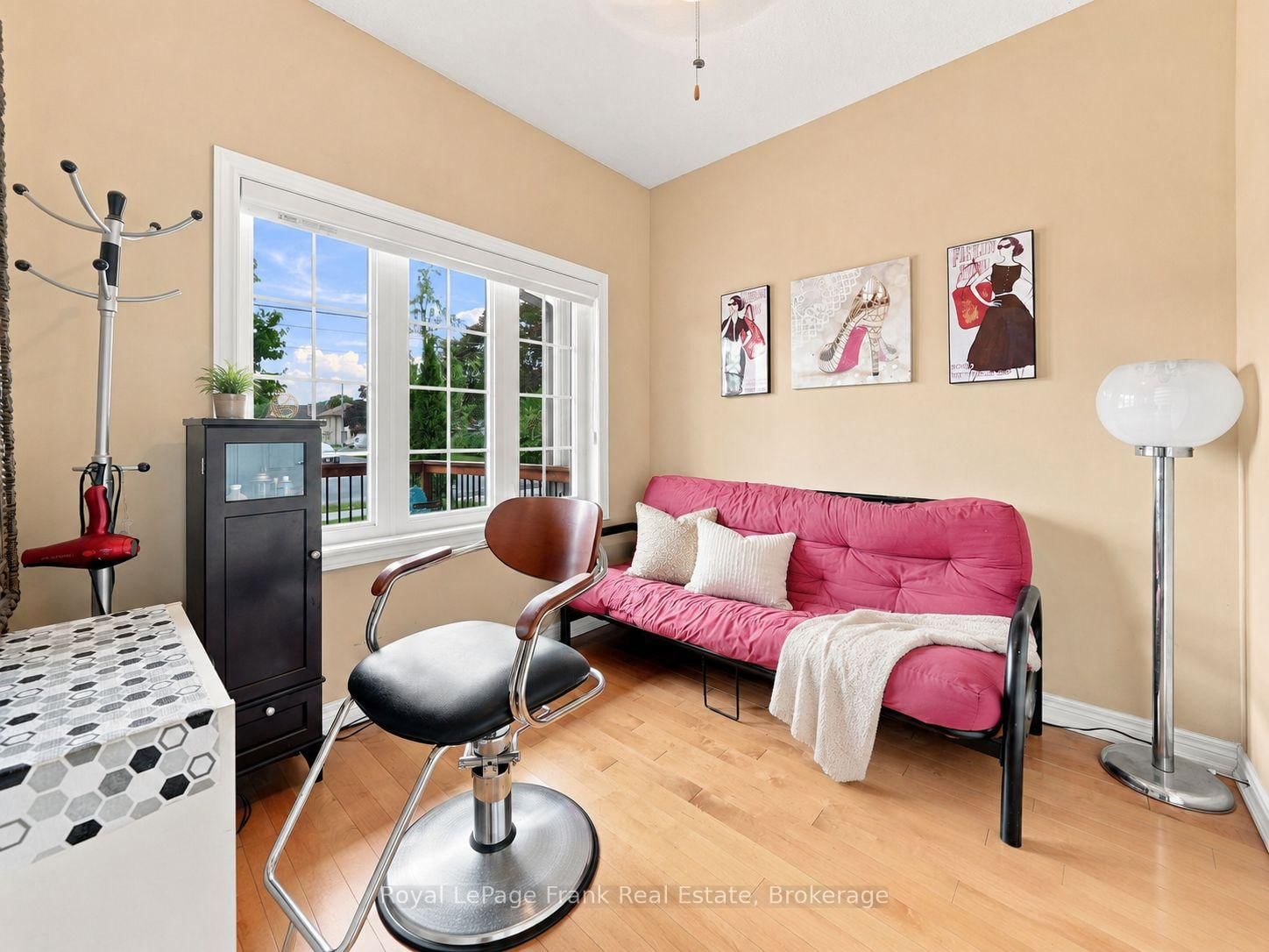 55 King Street • Kawartha Lakes, ON photo 10