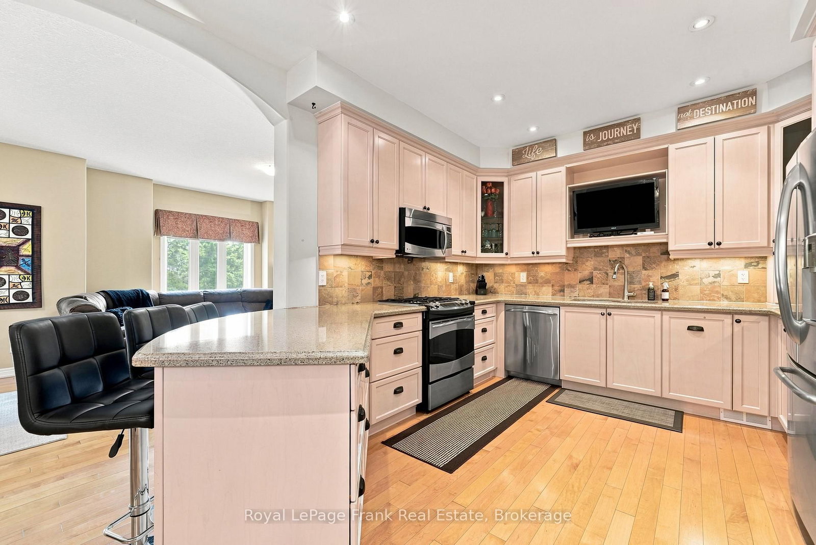 55 King Street • Kawartha Lakes, ON photo 12