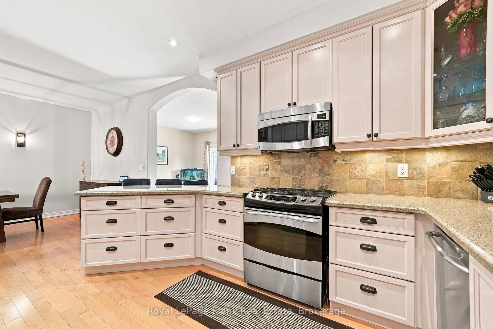 55 King Street • Kawartha Lakes, ON photo 13
