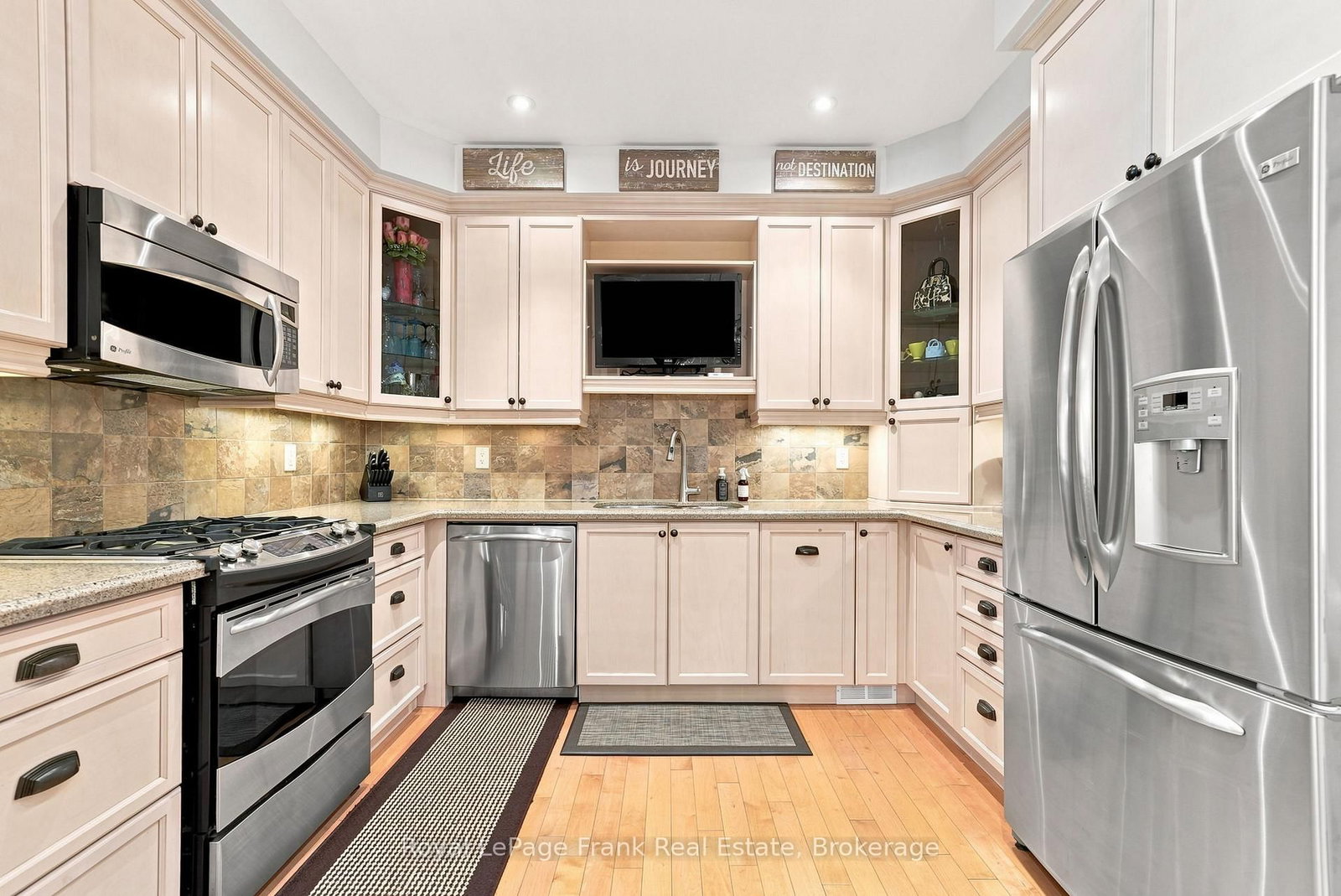 55 King Street • Kawartha Lakes, ON photo 14