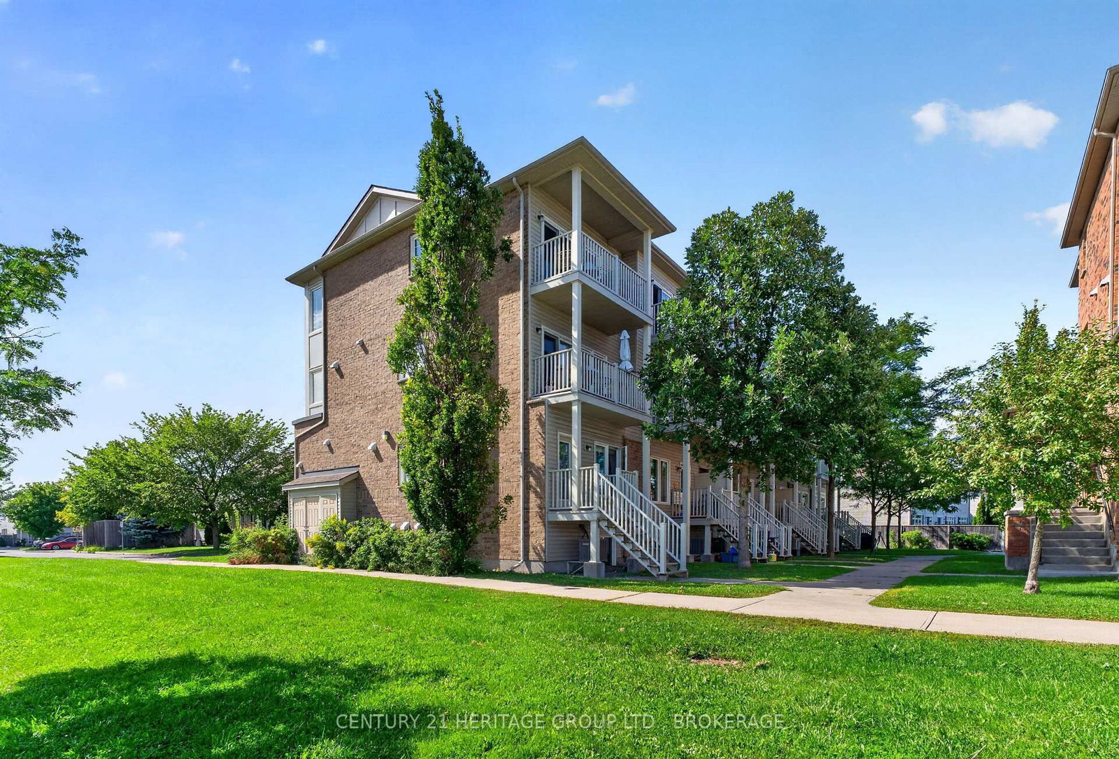 150 Urbancrest Private • #182 • Barrhaven, ON photo 5