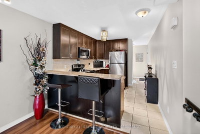 150 Urbancrest Private • #182 • Barrhaven, ON photo 9