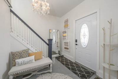 63 Euclid Avenue • London South, ON photo 3
