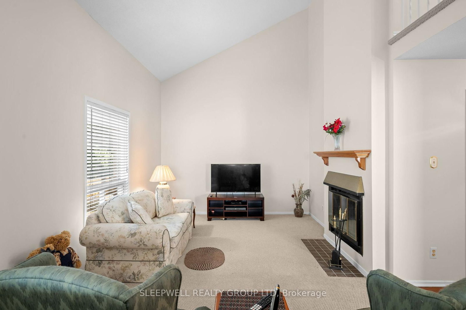 31 Tamblyn Crescent • Kanata, ON photo 14