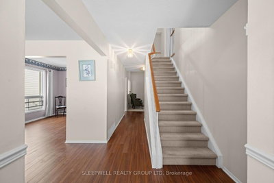 31 Tamblyn Crescent • Kanata, ON photo 4