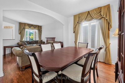 131 Finn Court • Ottawa, ON photo 9