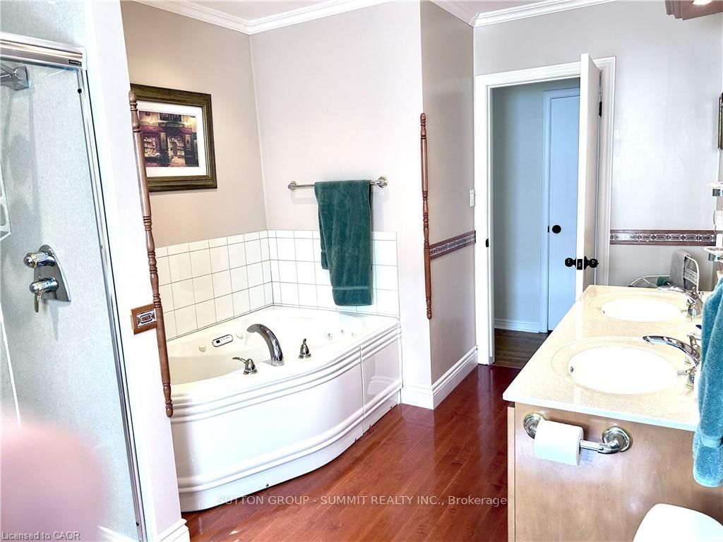 1279 Niagara River Parkway • Fort Erie, ON photo 10