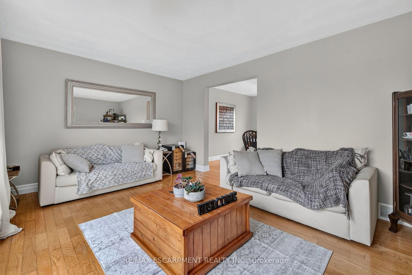 253 Highridge Avenue • Hamilton, ON photo 21