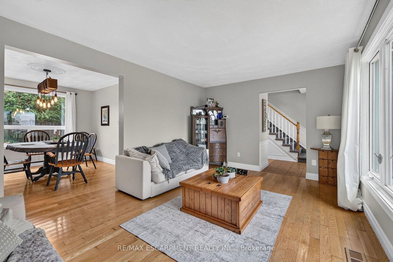 253 Highridge Avenue • Hamilton, ON photo 23