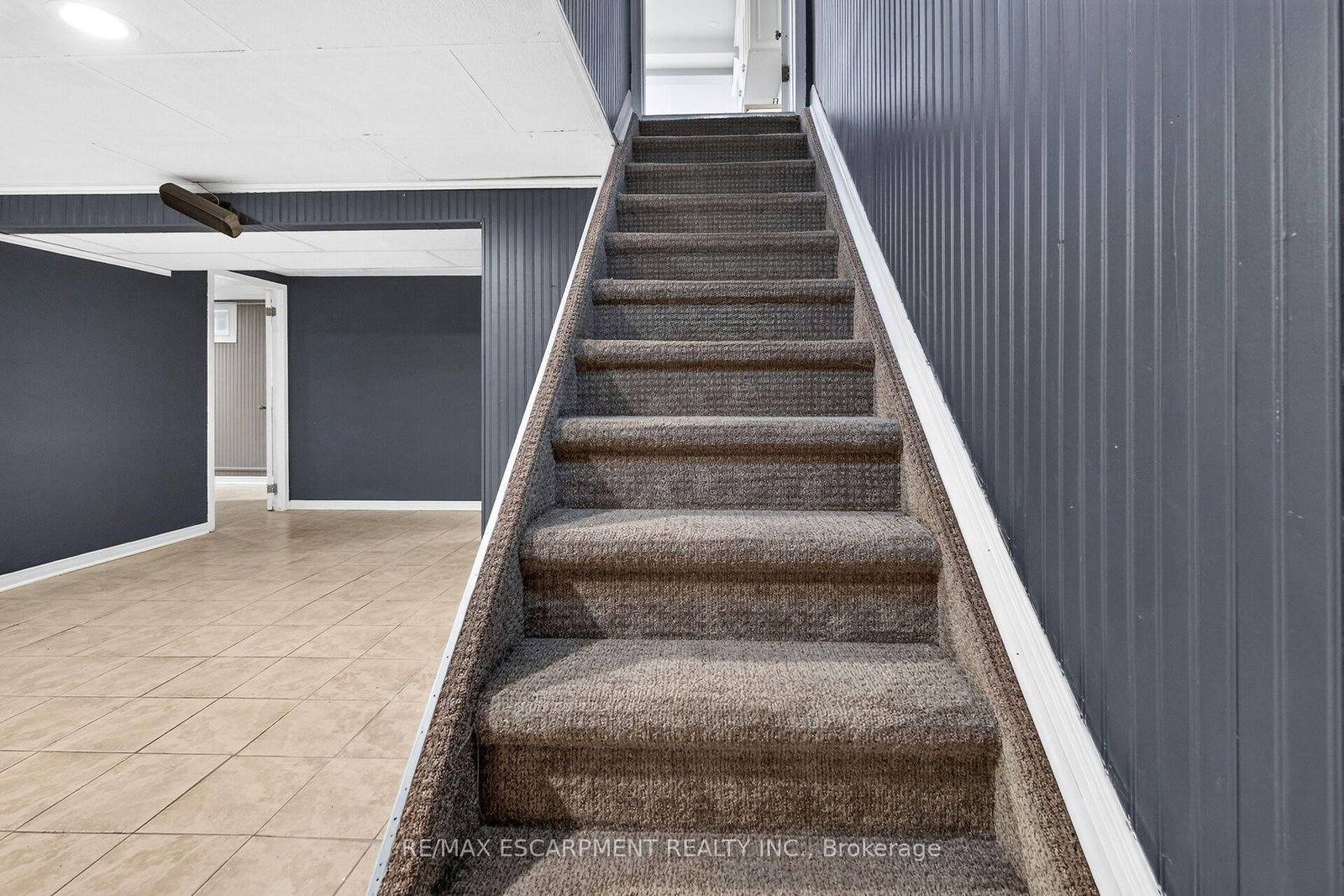 253 Highridge Avenue • Hamilton, ON photo 41