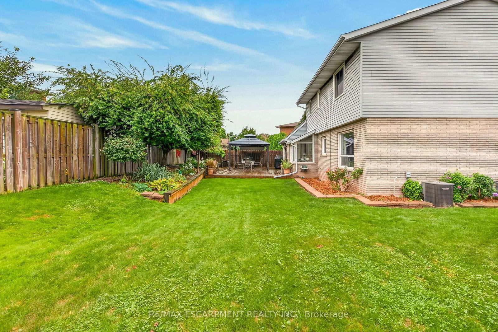 253 Highridge Avenue • Hamilton, ON photo 47
