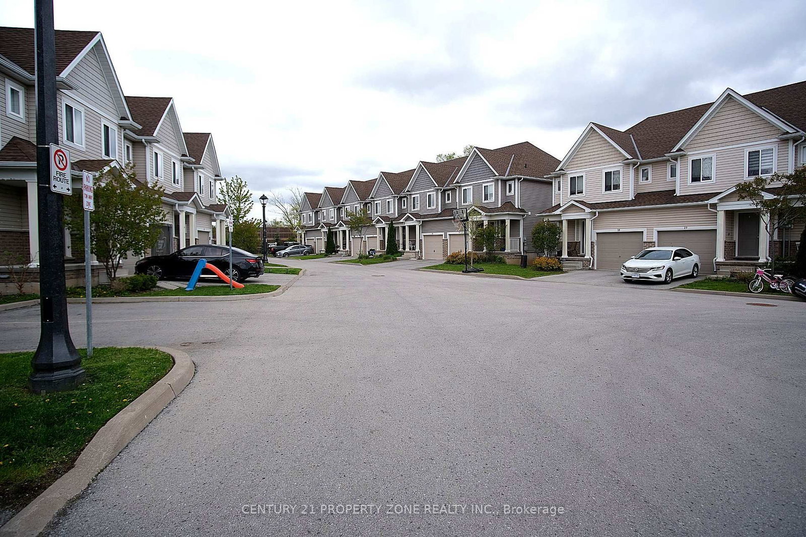 60 Canterbury Drive • #12 • St. Catharines, ON photo 22