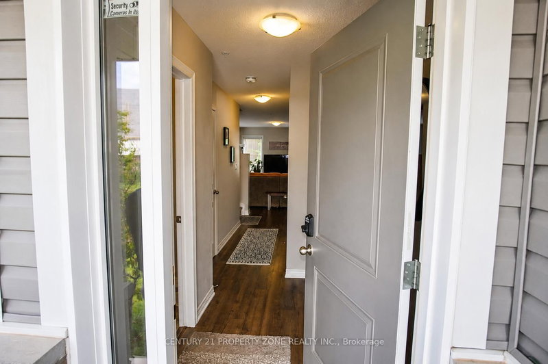12 - 60 Canterbury Drive
