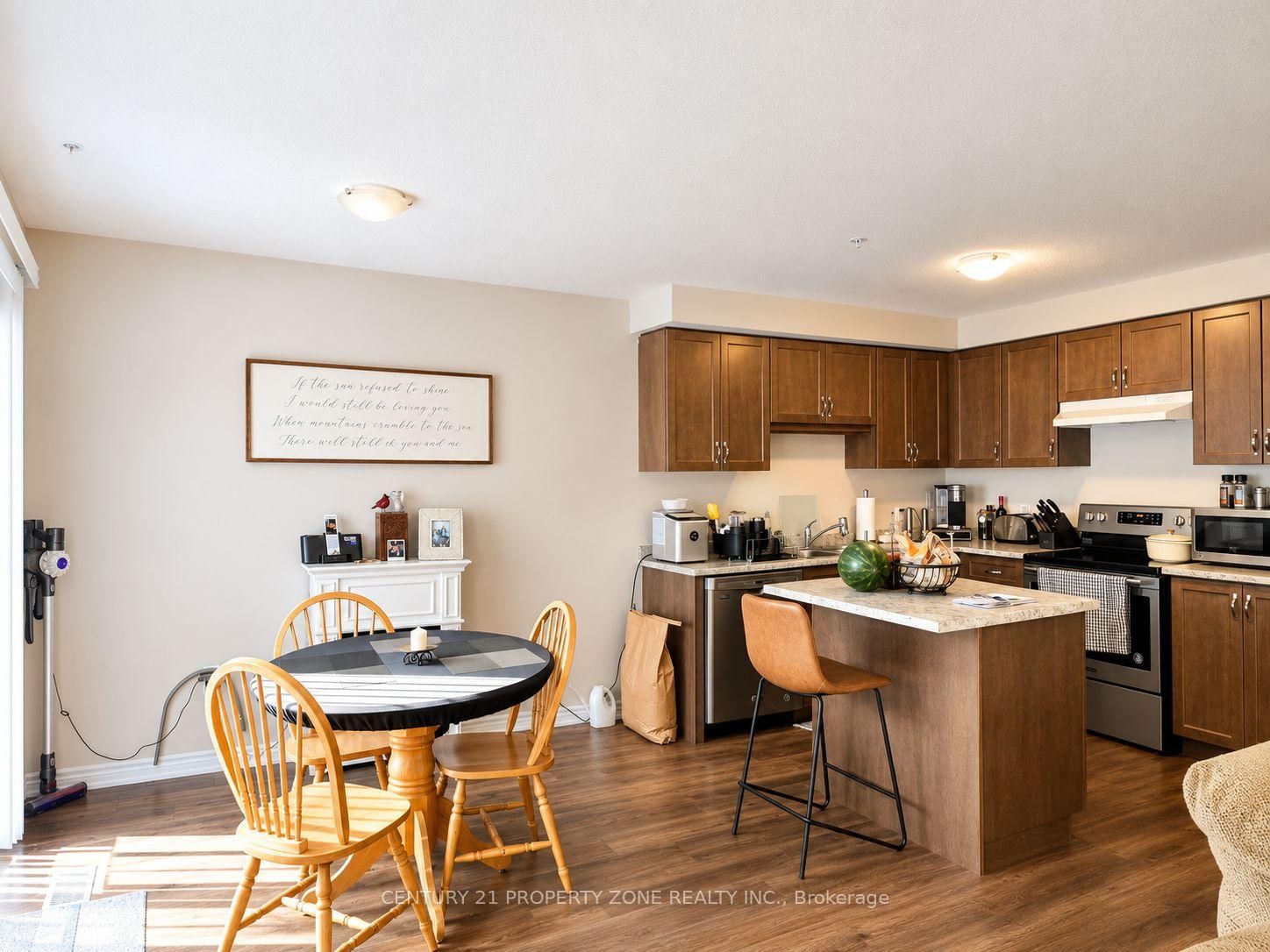 60 Canterbury Drive • #12 • St. Catharines, ON photo 5