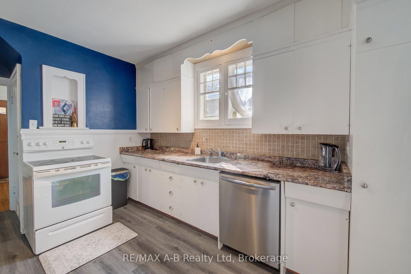31 John Street • East Zorra-Tavistock, ON photo 18