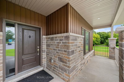 481 Lancaster Lane • North Dundas, ON photo 3