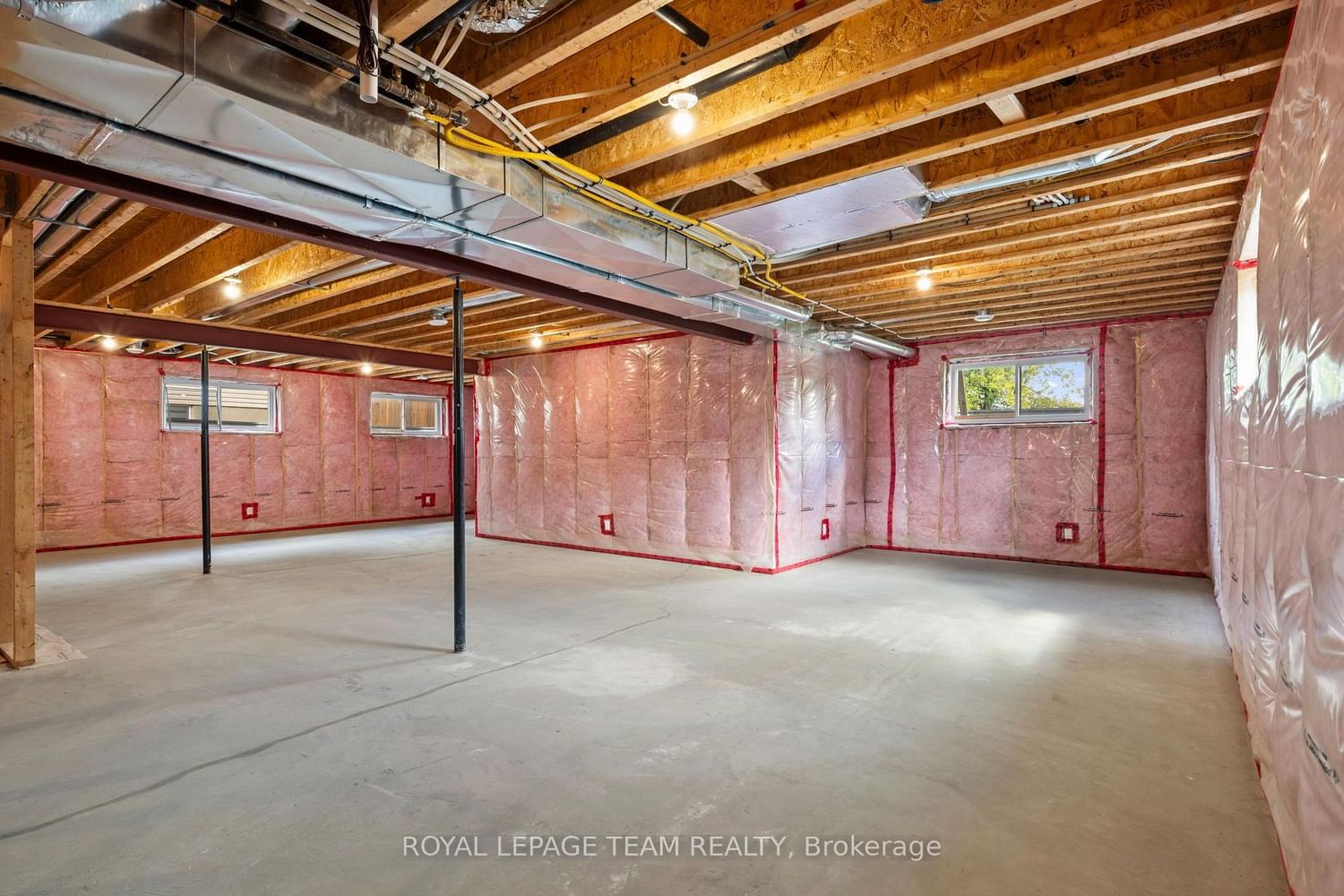481 Lancaster Lane • North Dundas, ON photo 34