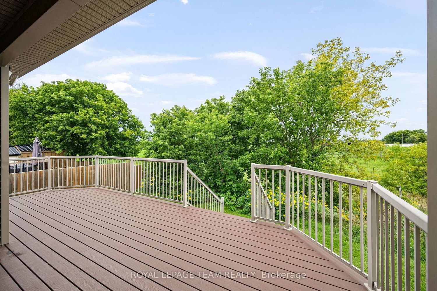 481 Lancaster Lane • North Dundas, ON photo 37