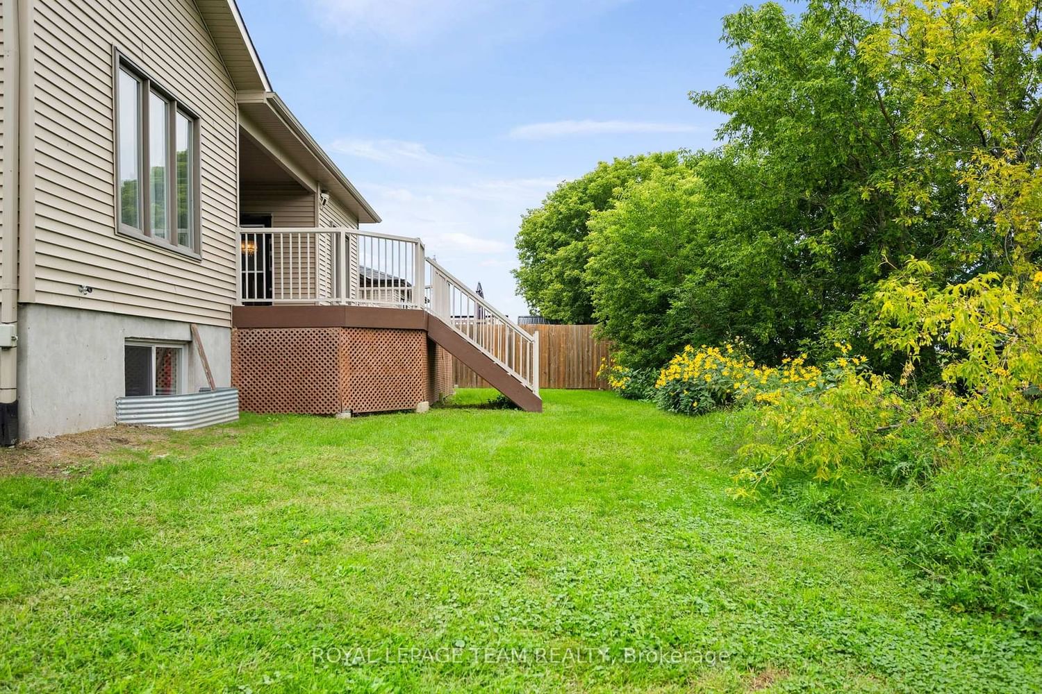 481 Lancaster Lane • North Dundas, ON photo 39
