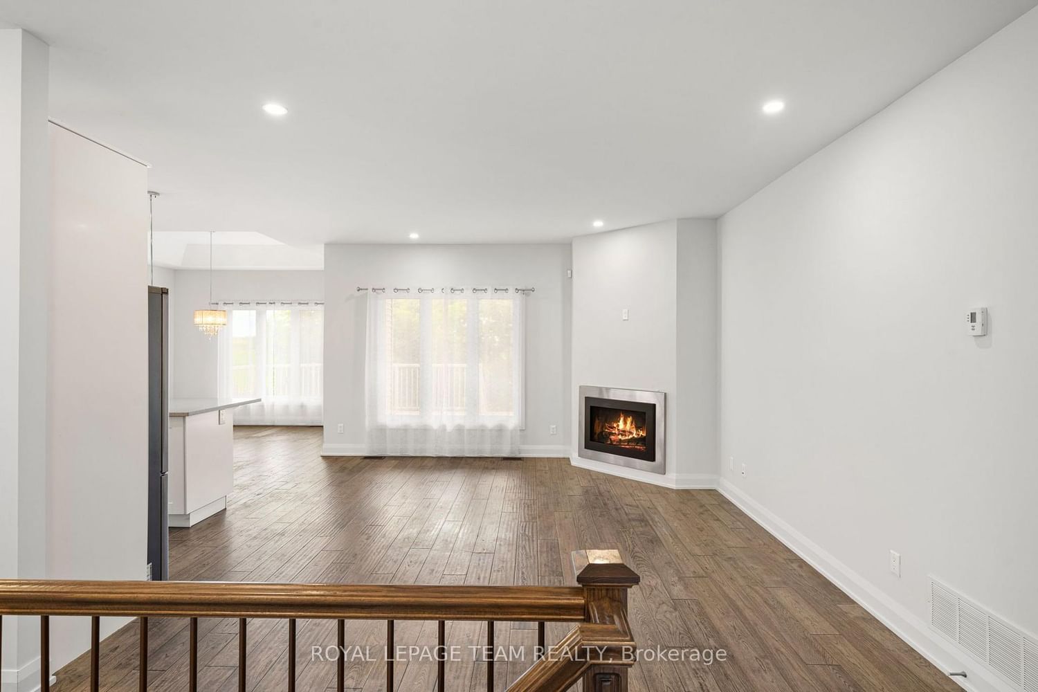 481 Lancaster Lane • North Dundas, ON photo 6