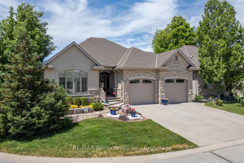 Detached House sold at 71-1130 Mike Weir Drive, Sarnia, Ontario, N0N 1C0 - Sarnia - MLS: X13737052