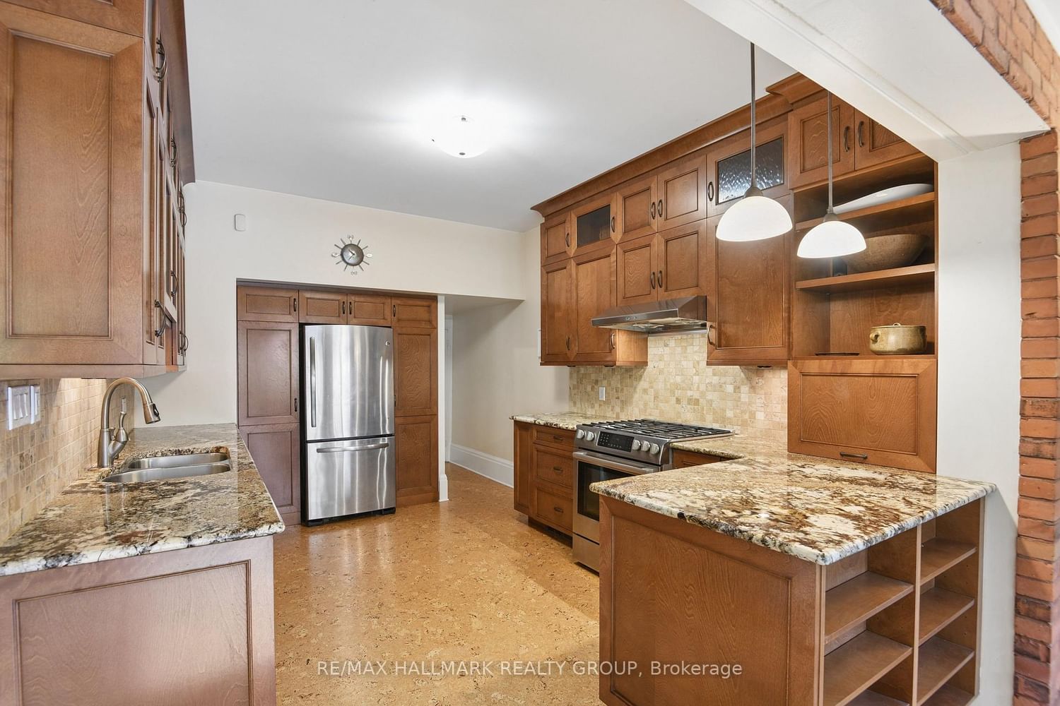 195 Glebe Avenue • Ottawa, ON photo 15