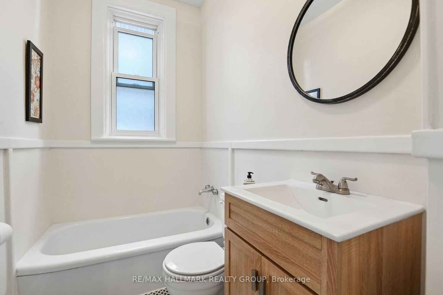 195 Glebe Avenue • Ottawa, ON photo 19