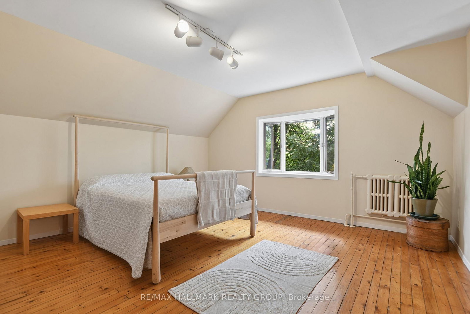 195 Glebe Avenue • Ottawa, ON photo 29