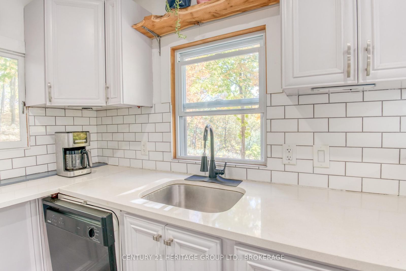 10874 Canoe Lake Road • Tichborne, ON photo 24