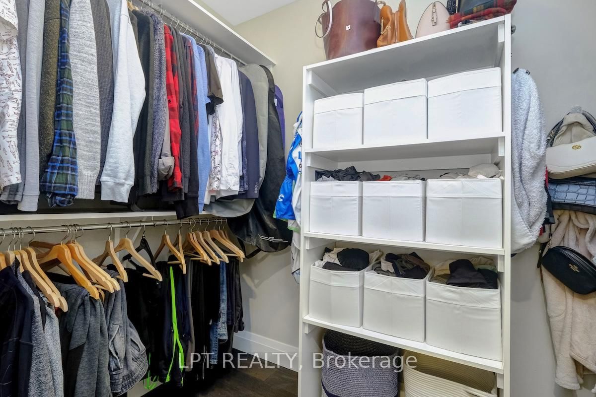 319 Glynn Avenue • Ottawa, ON photo 21