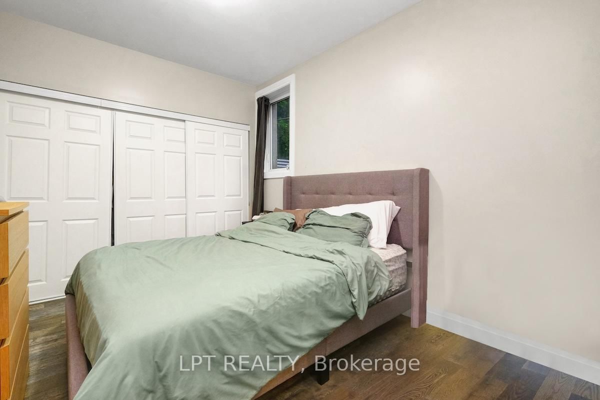 319 Glynn Avenue • Ottawa, ON photo 41