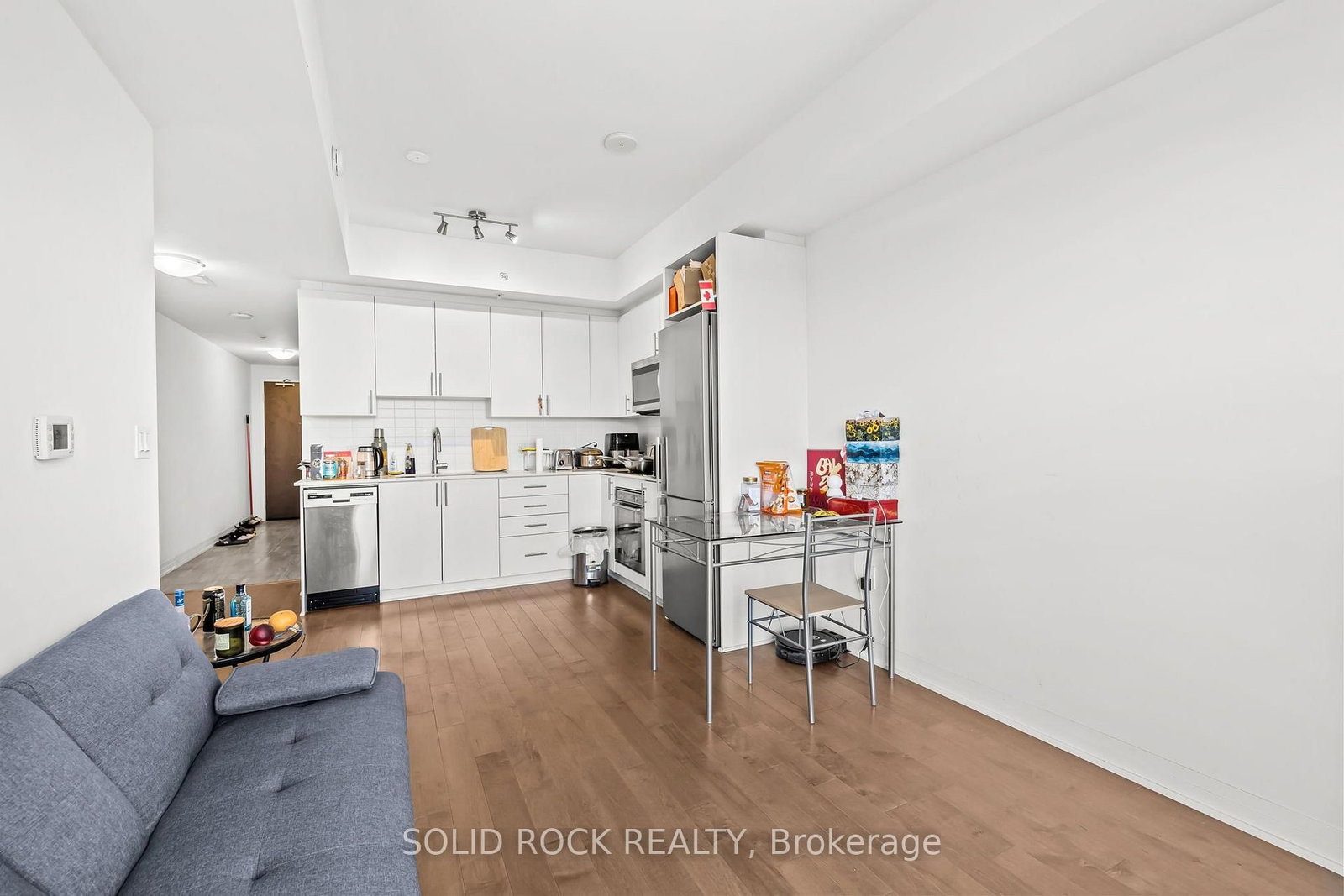 805 Carling Avenue • #2308 • Ottawa, ON photo 11