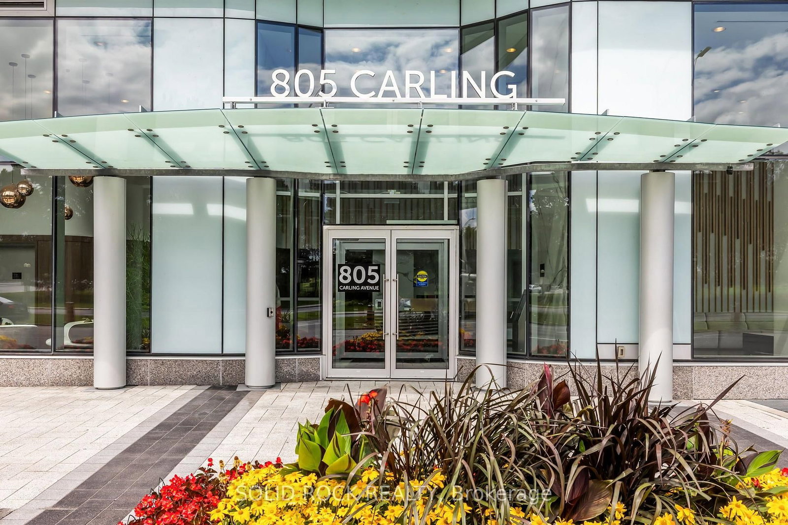 805 Carling Avenue • #2308 • Ottawa, ON photo 2