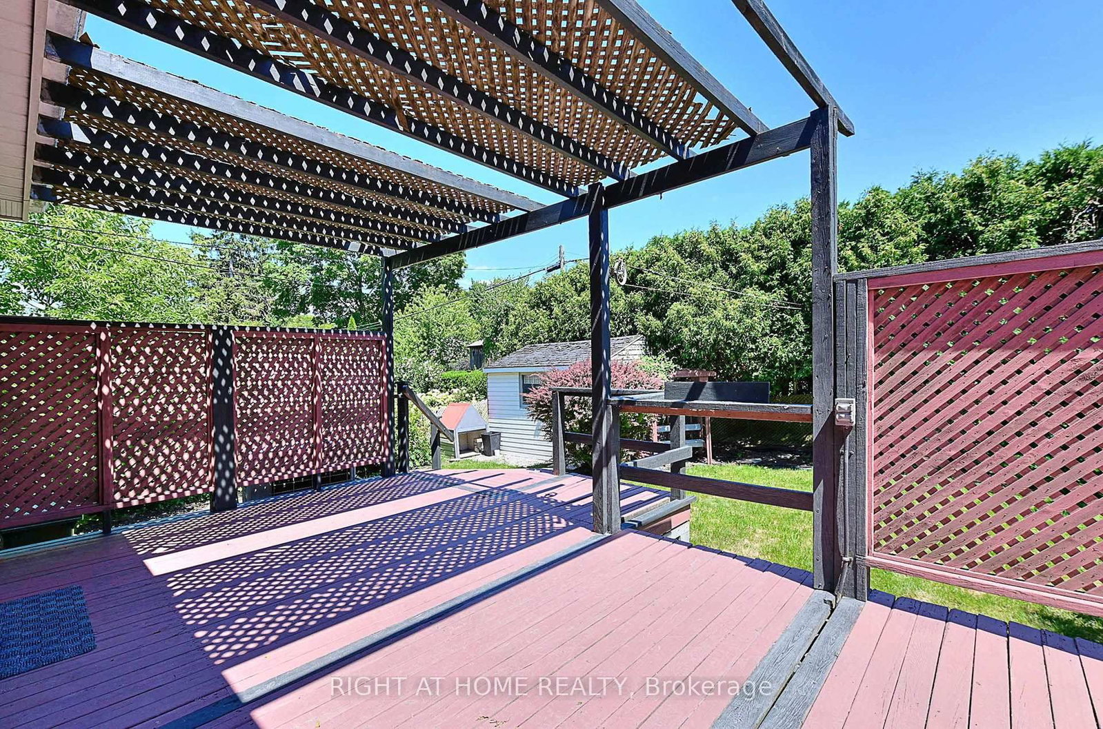 245 West 33rd Street • Hamilton, ON photo 21