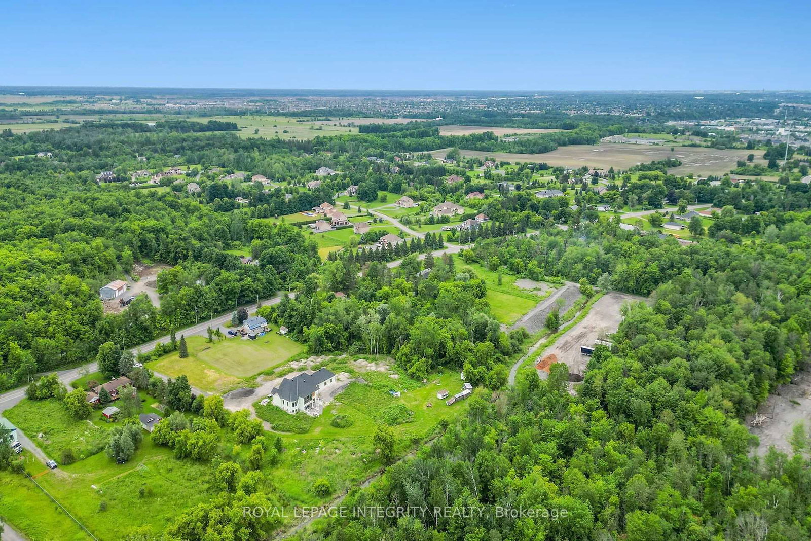 1695 Old Montreal Road • Ottawa, ON photo 26