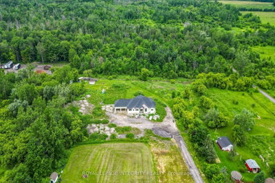 1695 Old Montreal Road • Ottawa, ON photo 9