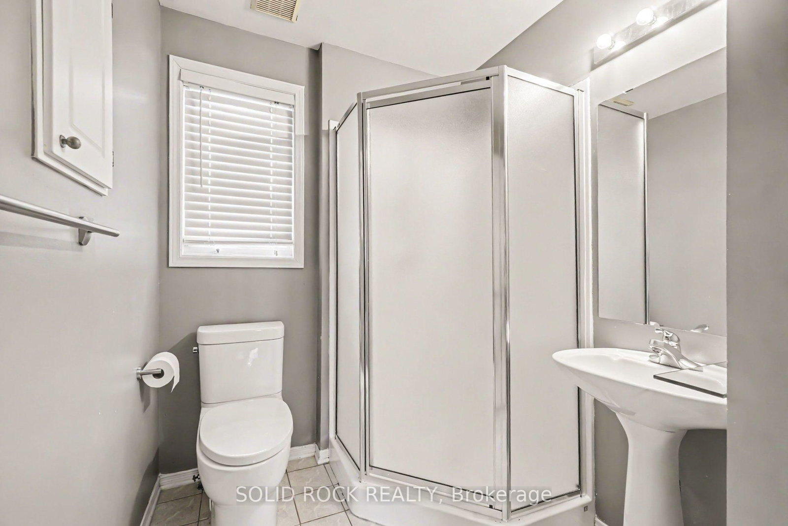 5 Beckington Private • Ottawa, ON photo 28