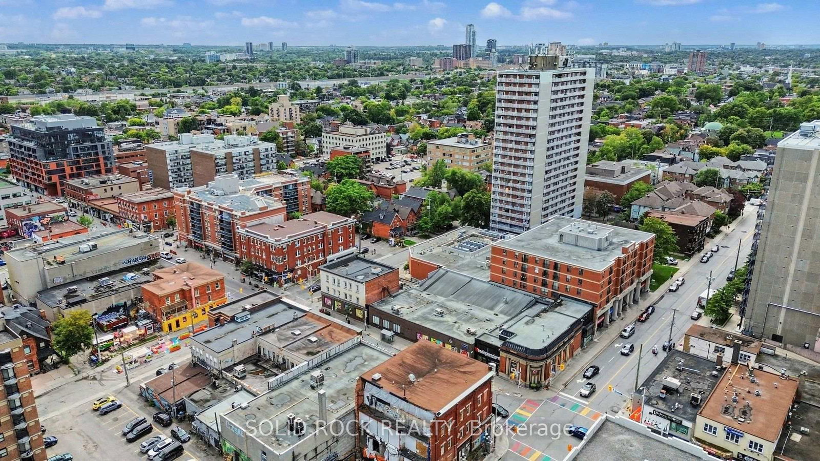 5 Beckington Private • Ottawa, ON photo 38