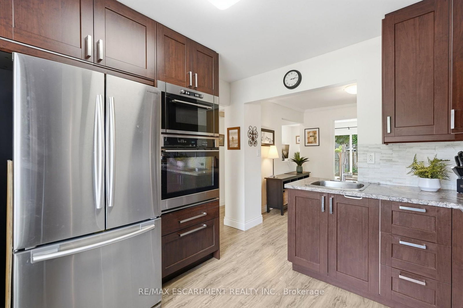 1115 Paramount Drive • #50 • Hamilton, ON photo 11