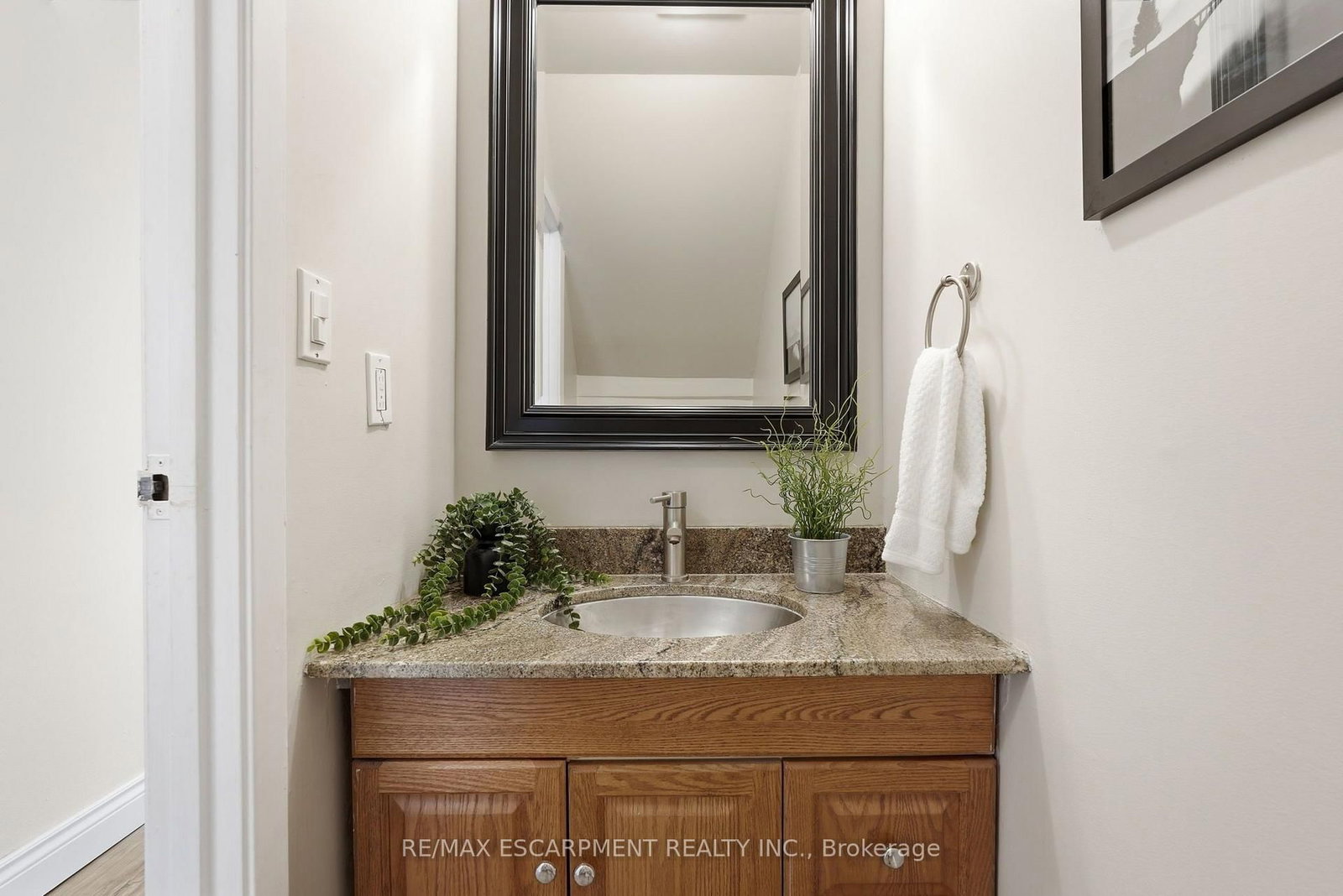 1115 Paramount Drive • #50 • Hamilton, ON photo 19