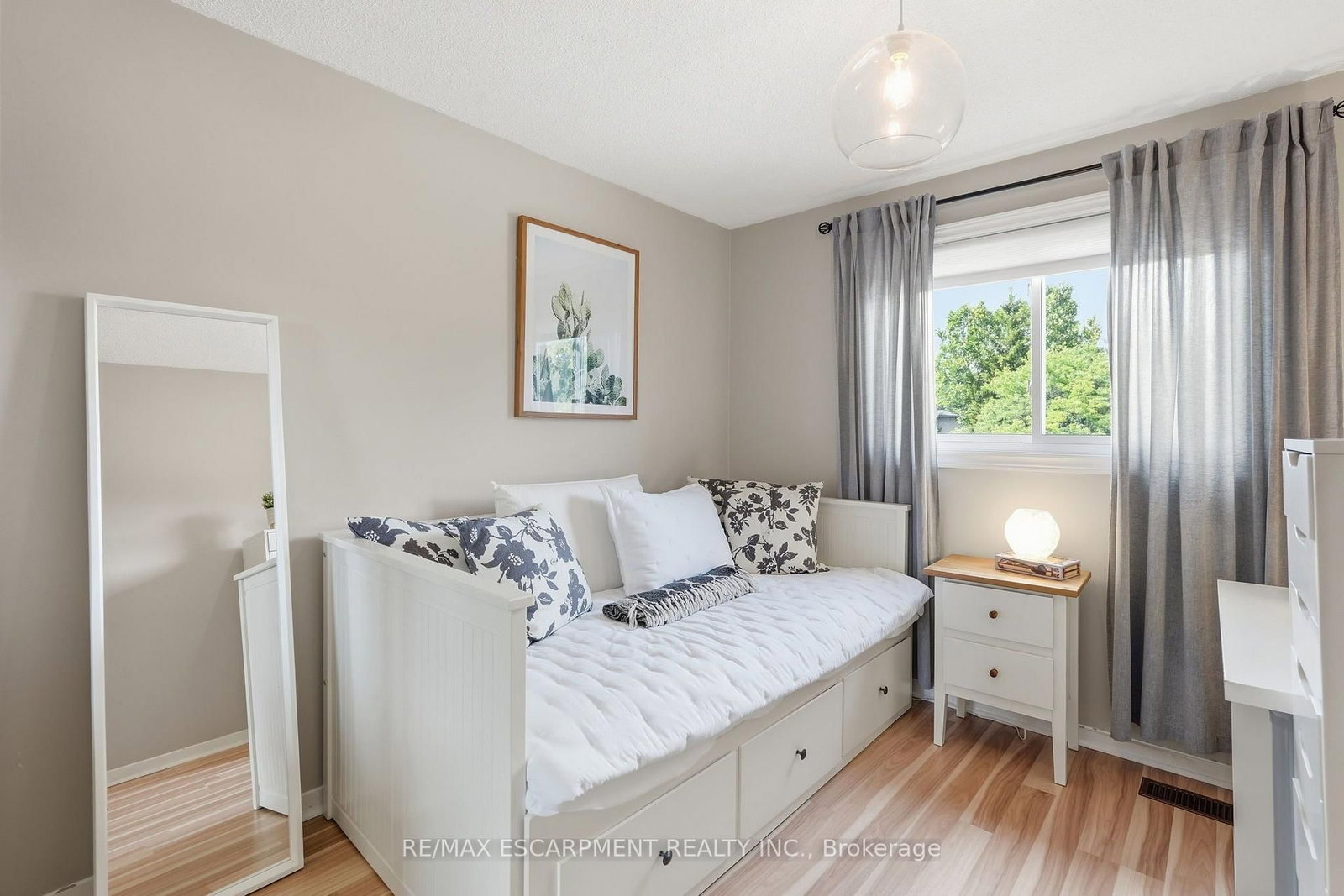 1115 Paramount Drive • #50 • Hamilton, ON photo 20