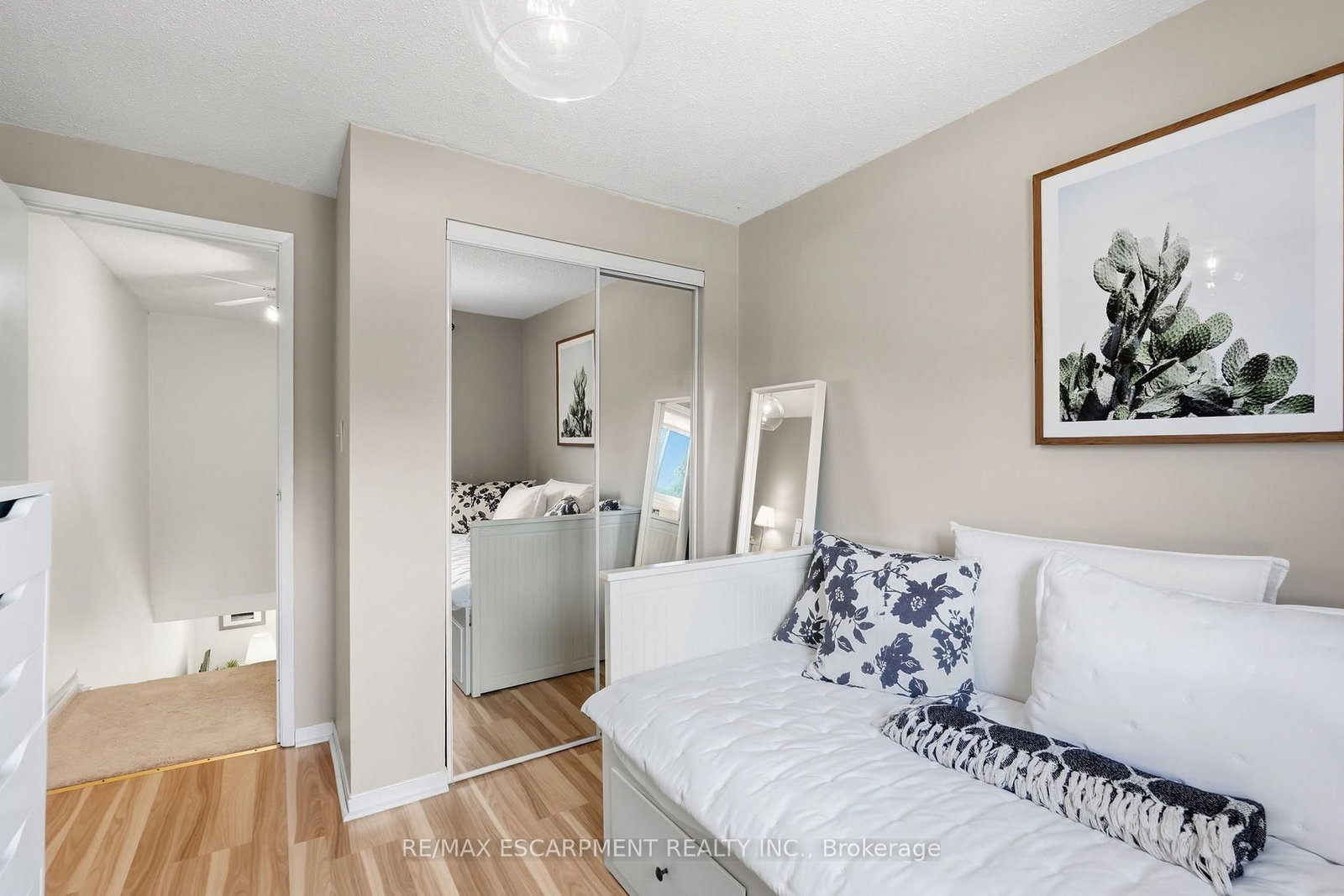 1115 Paramount Drive • #50 • Hamilton, ON photo 22