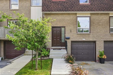 1115 Paramount Drive • #50 • Hamilton, ON photo 3