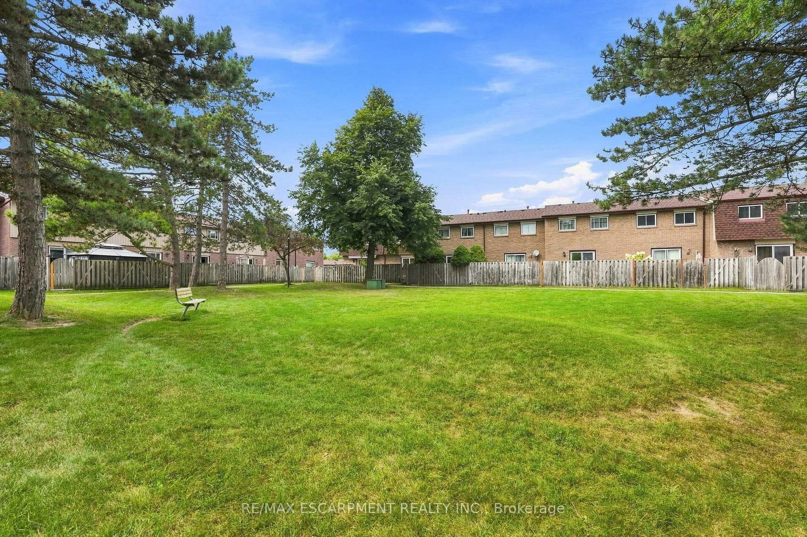 1115 Paramount Drive • #50 • Hamilton, ON photo 38
