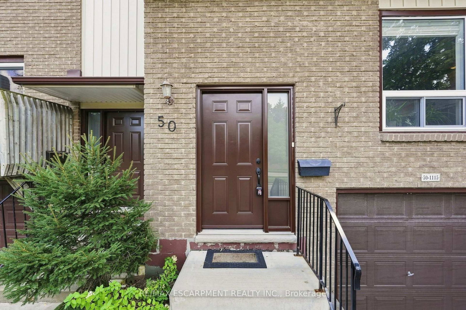 1115 Paramount Drive • #50 • Hamilton, ON photo 4