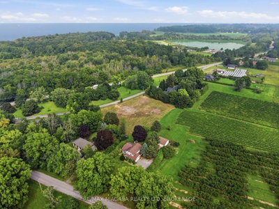 1611 Lakeshore Road • Niagara-on-the-Lake, ON photo 8